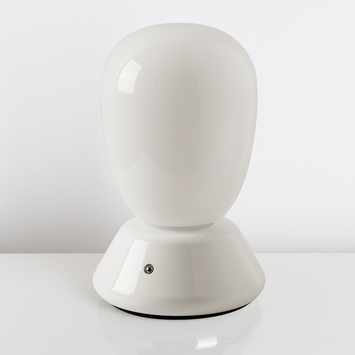 807916 UovoIII Настольная лампа диммируемая 10W 3000K матовый/белый