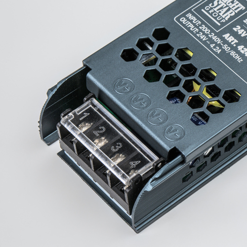 100CORDA5 Corda Тросовая система CORDA 5м и блок питания на 100W (max мощность ленты 18W/метр)